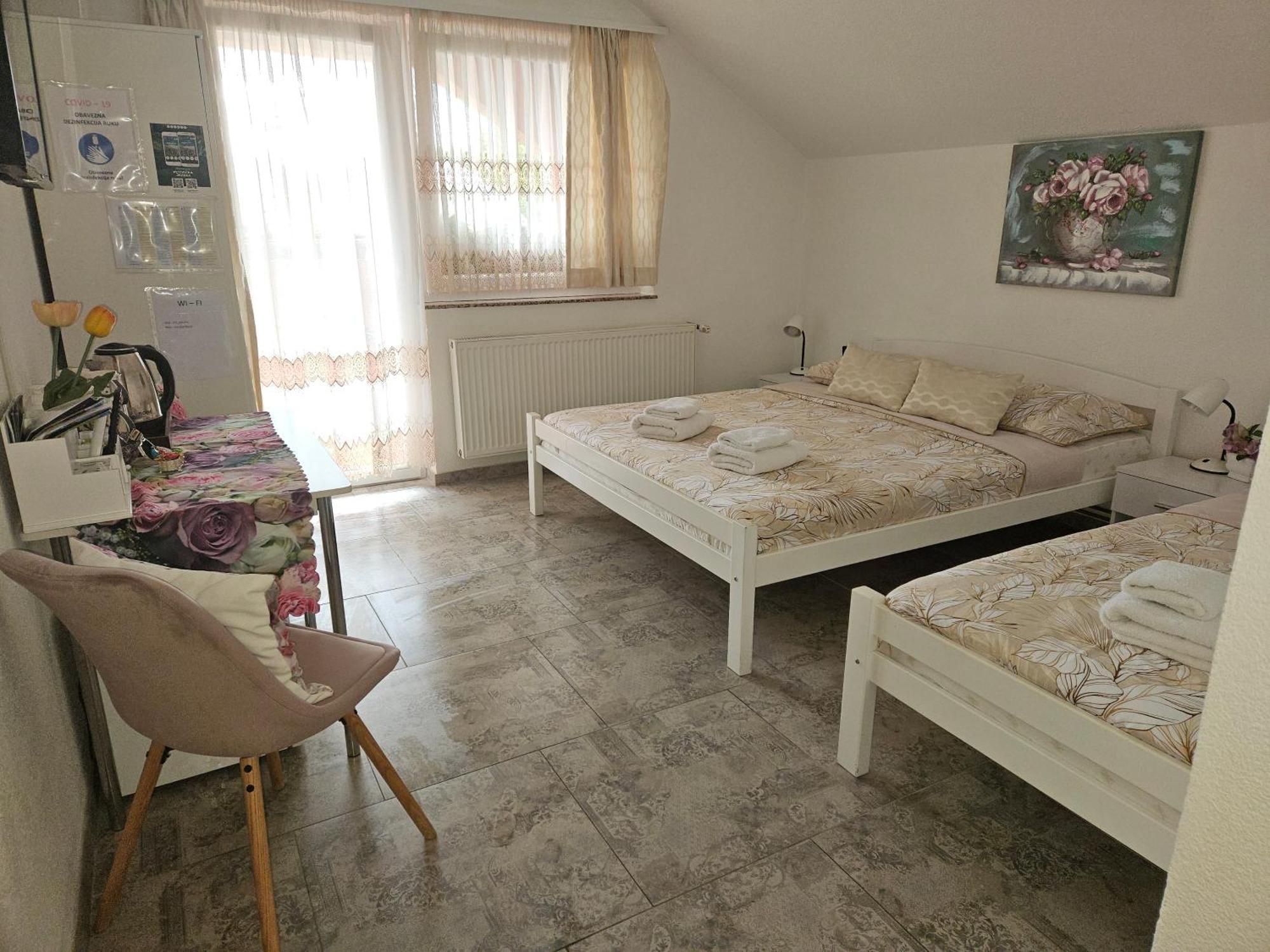 Rooms Sapina Korenica Zewnętrze zdjęcie